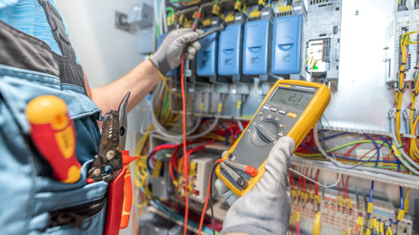 Best Ceiling Fan Installation Electrician  in Oak Trail Shores, TX